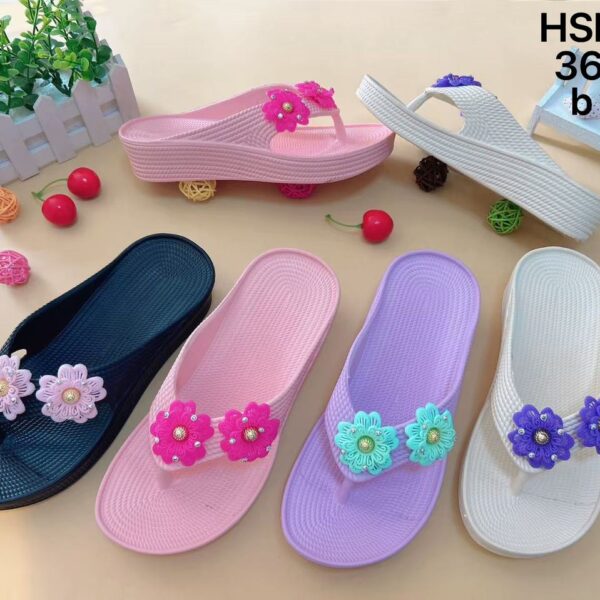 OG - ladies flower slippers