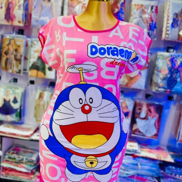 LA - free night wear gown