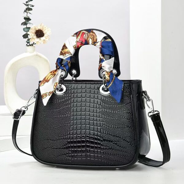 LA - SHINING CLASSIC BAG