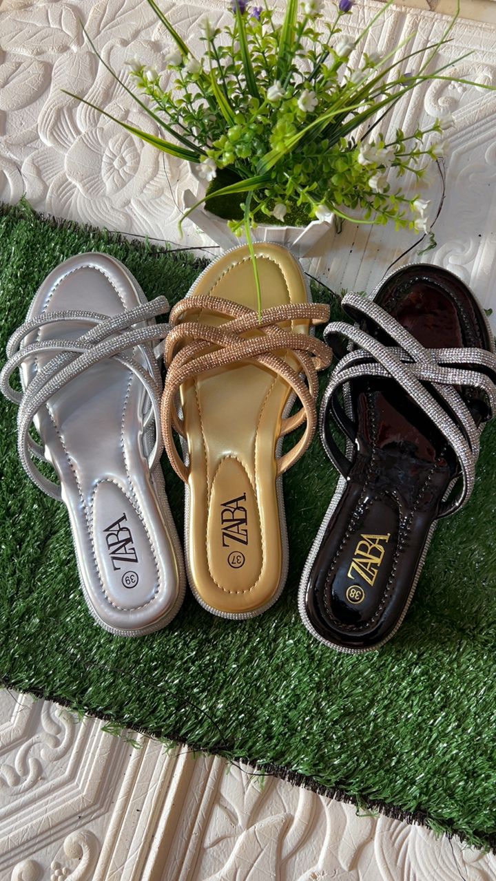 IMG-20251017-WA0672 OG- ladies slippers design 3 - Image 1