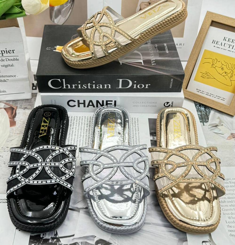 f4549023-2ca8-457c-9eb6-27844820e3ce OG-ZABA QUALITY SLIPPER - Image 1