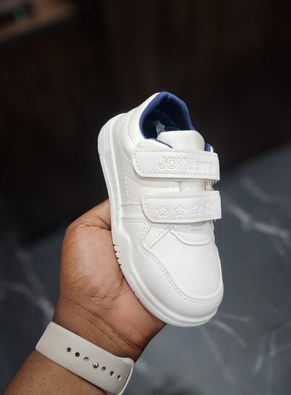 IMG-20251217-WA0650(1) OG- children sneeker all white - Image 1