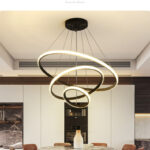 LA- CHANDELIER LIGHT