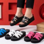 OG- SONIA WEDGE. SLIPPER